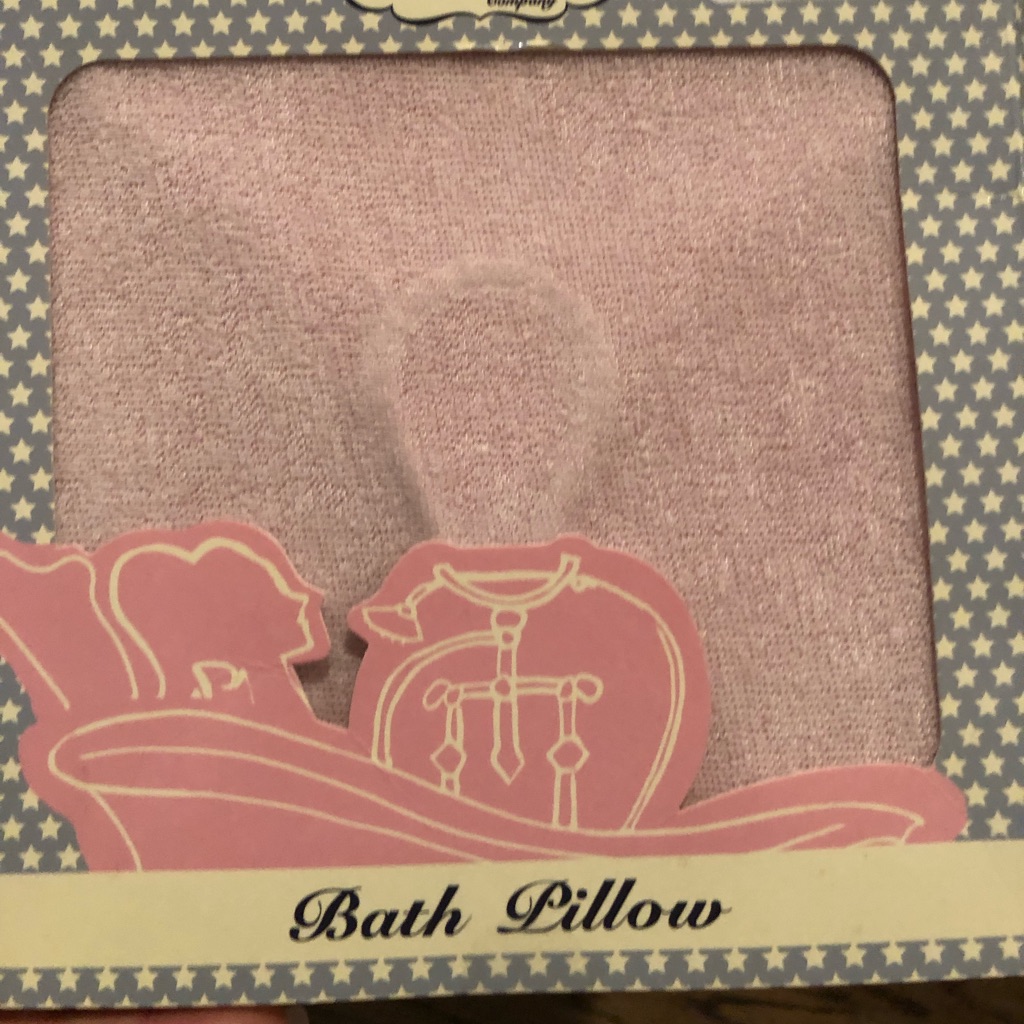 Bath Pillow Brand New In Box
